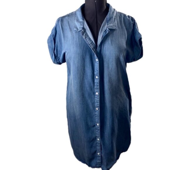 Thread & Supply Tops - SOLD Thread and Supply Women's Full Button Up Sleeveless Cardigan Long Top (Larg